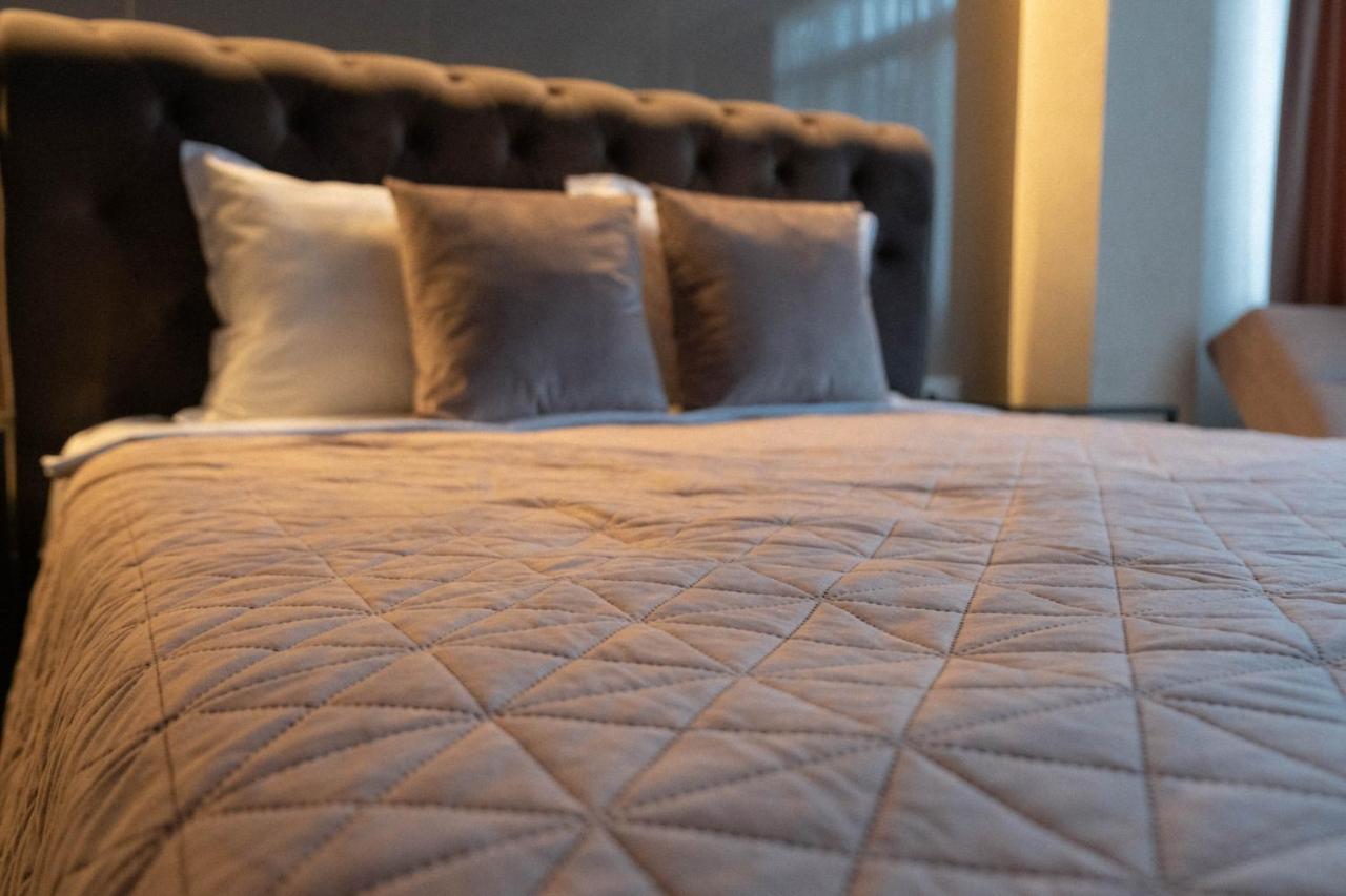 Cosy 2 Rooms Apartment In The Center Of The City Bukarest Kültér fotó