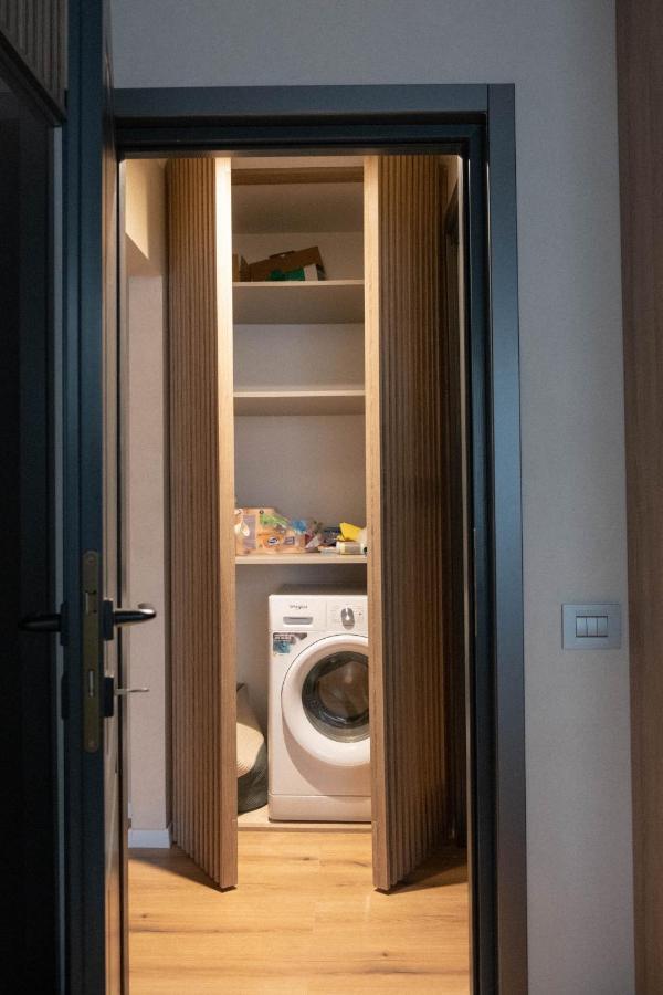 Cosy 2 Rooms Apartment In The Center Of The City Bukarest Kültér fotó