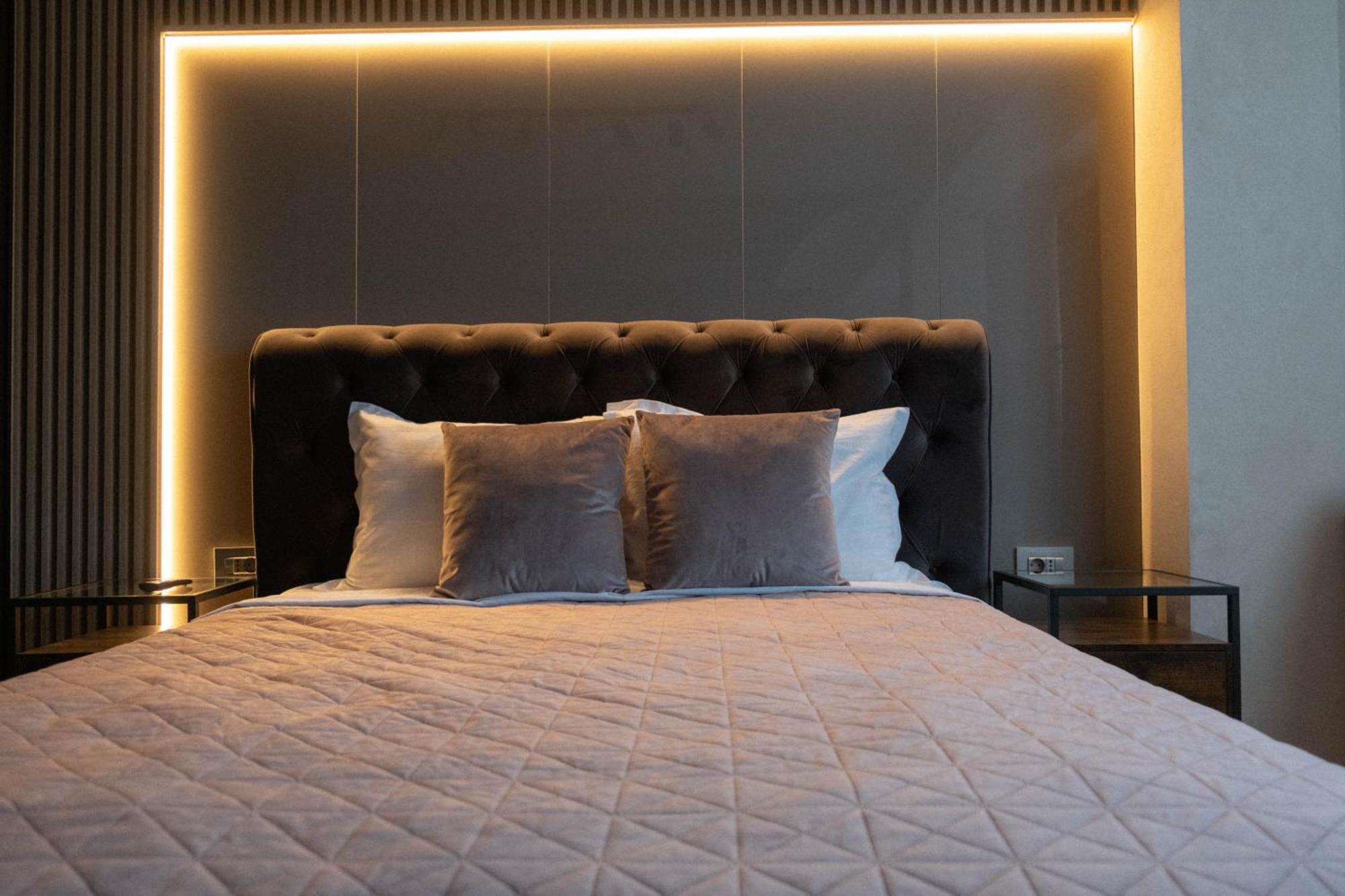 Cosy 2 Rooms Apartment In The Center Of The City Bukarest Kültér fotó