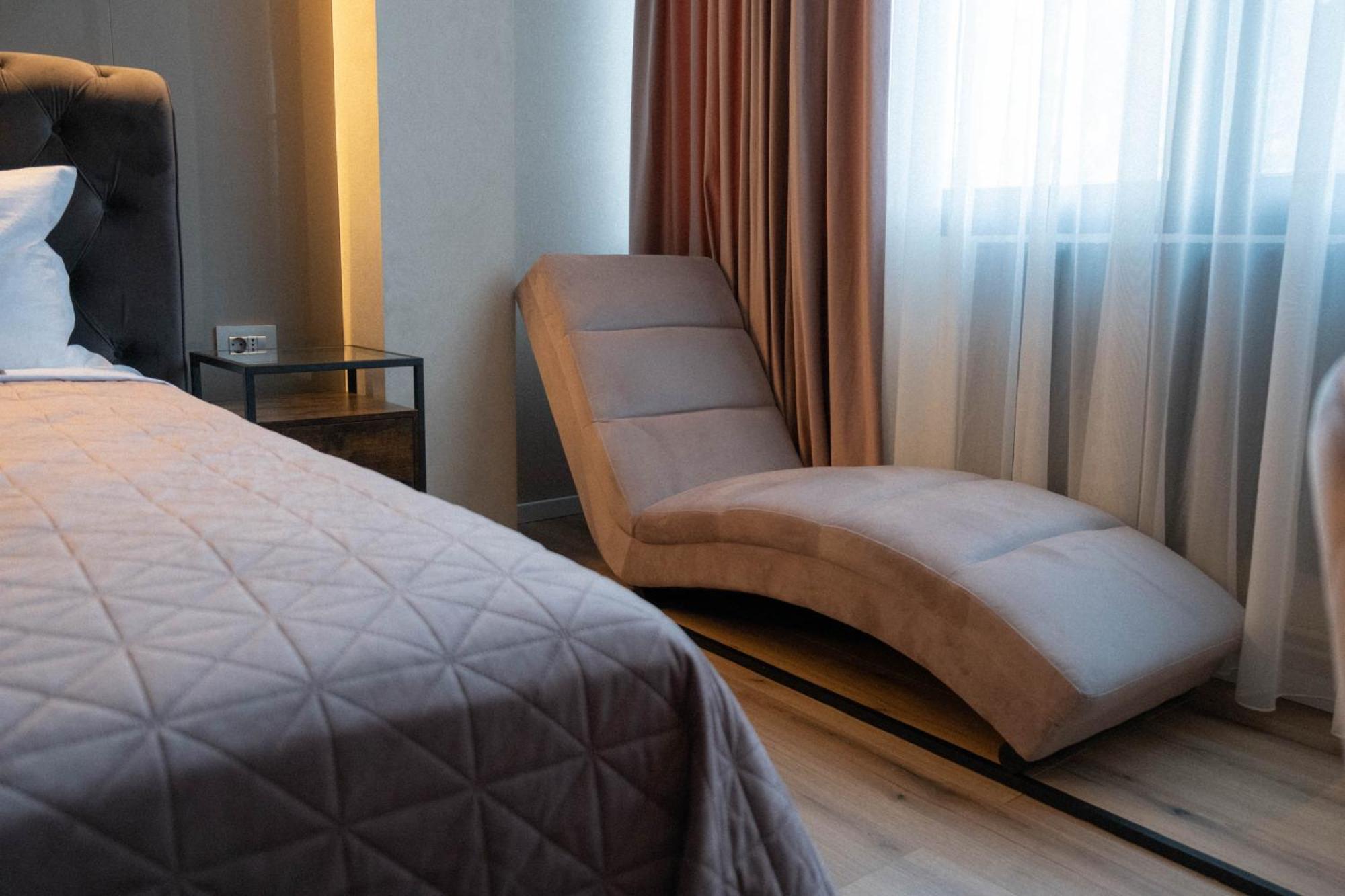 Cosy 2 Rooms Apartment In The Center Of The City Bukarest Kültér fotó